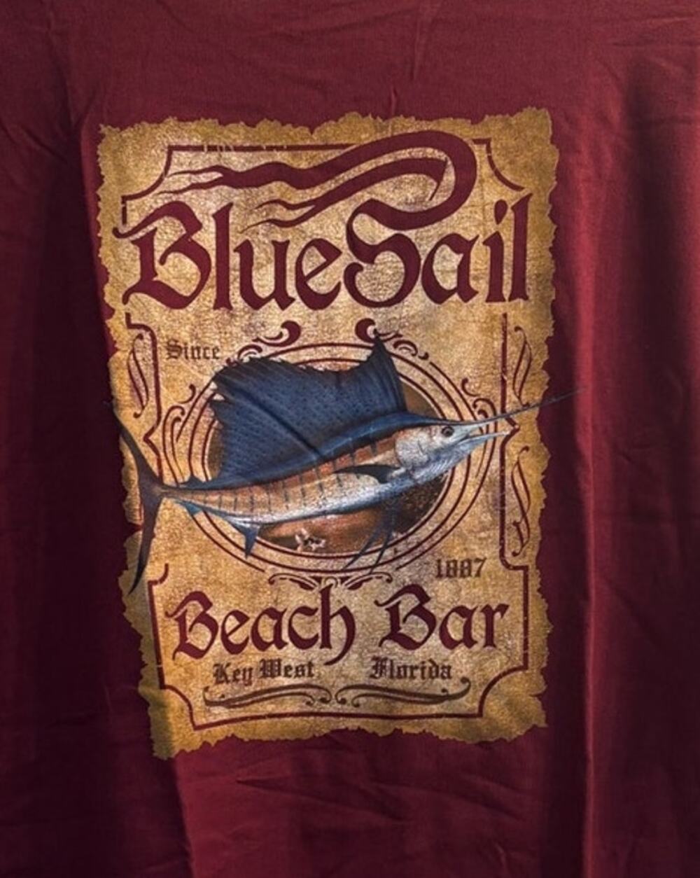 Well Worn Blue Sail Beach Bar Shirt Maroon Size XL NWOT